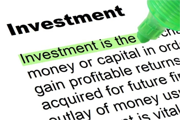 The Future of Financial Advice: What an Investment Advisor Does and How to Choose in the Age of AI